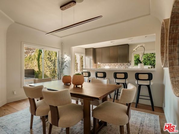 430 N Flores Street, Los Angeles CA 90048