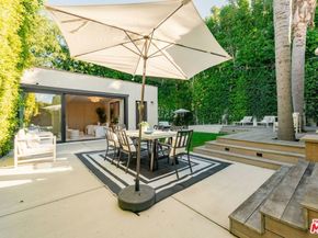 430 N Flores Street, Los Angeles CA 90048