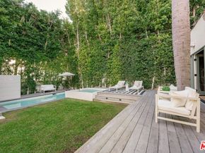 430 N Flores Street, Los Angeles CA 90048