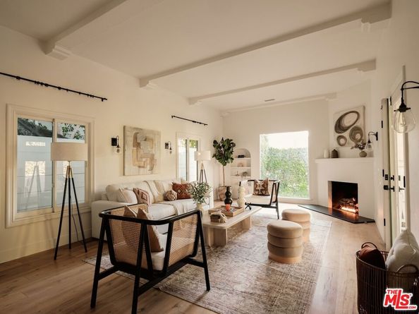 430 N Flores Street, Los Angeles CA 90048