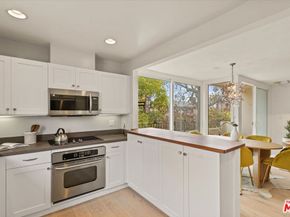 930 3rd Street 305, Santa Monica CA 90403