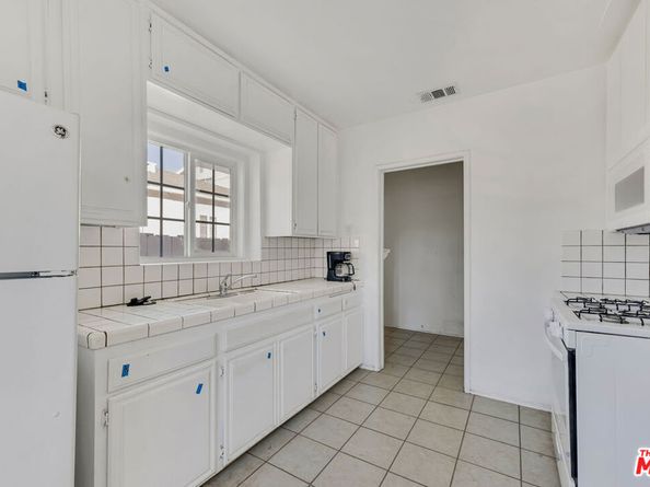 6506 Babcock Avenue, North Hollywood CA 91606