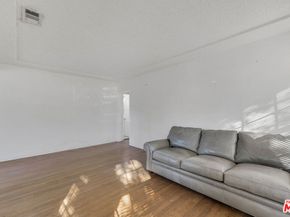 6506 Babcock Avenue, North Hollywood CA 91606