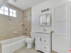 6506 Babcock Avenue, North Hollywood CA 91606