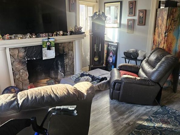 5319 6th Avenue, Los Angeles CA 90043