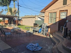 5319 6th Avenue, Los Angeles CA 90043