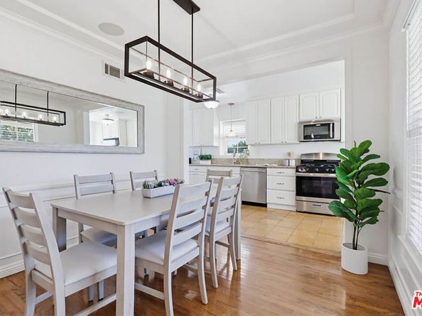 8344 Kenyon Avenue, Los Angeles CA 90045