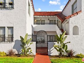 8018 S New Hampshire Avenue, Los Angeles CA 90044