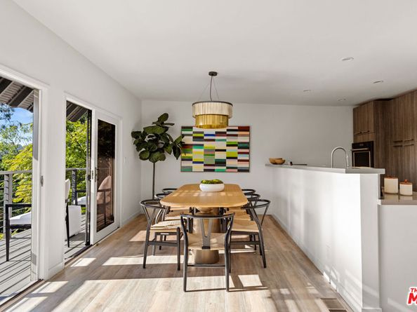 2753 La Cuesta Drive, Los Angeles CA 90046