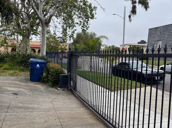 4400 W Washington Boulevard, Los Angeles CA 90016