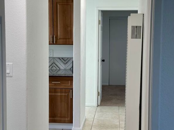 8110 S San Pedro Street, Los Angeles CA 90003