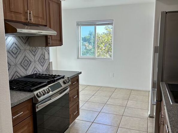 8110 S San Pedro Street, Los Angeles CA 90003