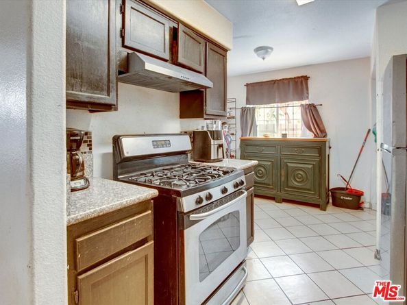 8110 S San Pedro Street, Los Angeles CA 90003