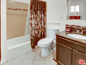 8110 S San Pedro Street, Los Angeles CA 90003