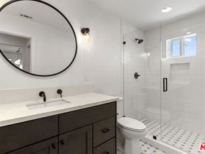 3867 Lyceum Avenue, Los Angeles CA 90066
