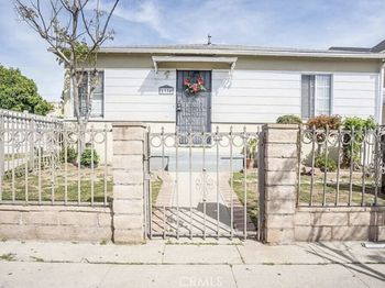 1330 Menlo Avenue