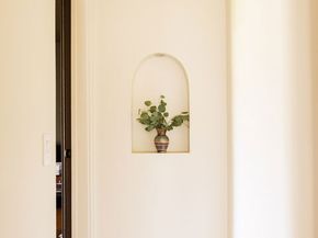 3223 Larissa Drive, Los Angeles CA 90026
