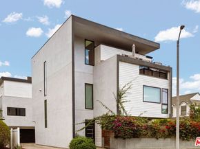 3256 Colony Circle, Los Angeles CA 90027