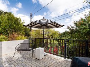 3256 Colony Circle, Los Angeles CA 90027