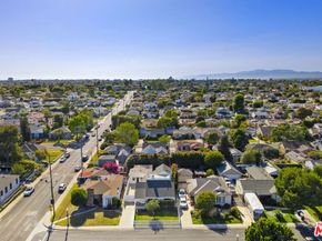7881 Airlane Avenue, Los Angeles CA 90045