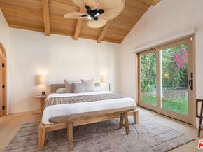 7881 Airlane Avenue, Los Angeles CA 90045