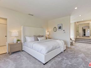 1701 Queens Court, Los Angeles CA 90069