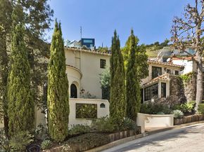 1701 Queens Court, Los Angeles CA 90069