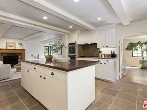 1701 Queens Court, Los Angeles CA 90069