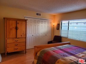 4128 W Hood Avenue B, Burbank CA 91505