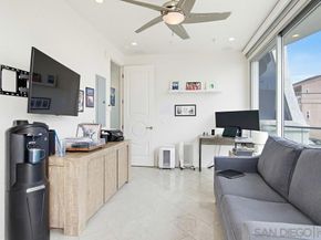 3786 Strandway 1, San Diego CA 92109