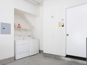5558 Renaissance Ave 1, San Diego CA 92122