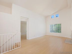 5558 Renaissance Ave 1, San Diego CA 92122