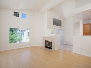 5558 Renaissance Ave 1, San Diego CA 92122