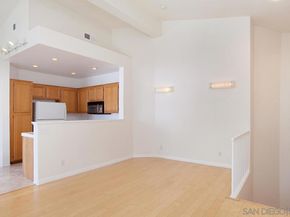 5558 Renaissance Ave 1, San Diego CA 92122