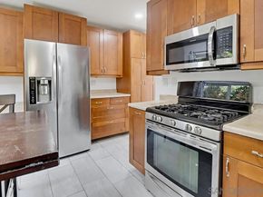 3095 L St., San Diego CA 92102
