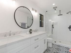 3850 Udell Court, Los Angeles CA 90027