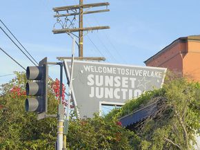 3850 Udell Court, Los Angeles CA 90027