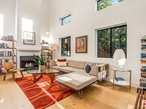 3850 Udell Court, Los Angeles CA 90027