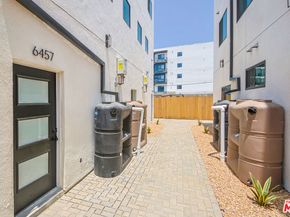 6455 Troost Avenue, North Hollywood CA 91606