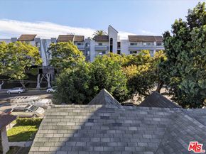 157 S Virgil Avenue, Los Angeles CA 90004