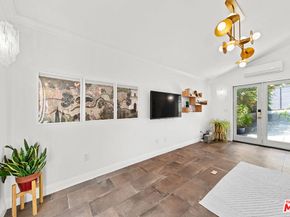 6626 Cahuenga Terrace, Los Angeles CA 90068