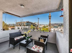 647 Wilcox Avenue 3G, Los Angeles CA 90004