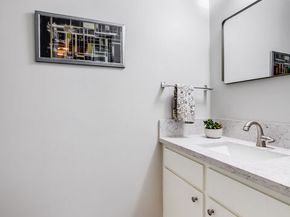 647 Wilcox Avenue 3G, Los Angeles CA 90004