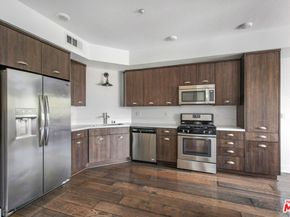 2974 Ripple Place 203, Los Angeles CA 90039