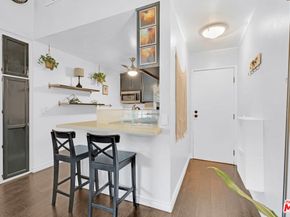 4633 Ben Avenue 4, Valley Village CA 91607