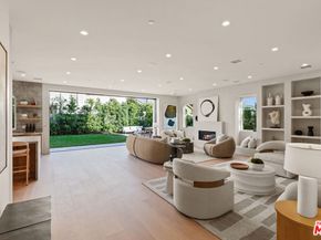 3364 Redwood Avenue, Los Angeles CA 90066