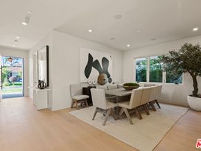 3364 Redwood Avenue, Los Angeles CA 90066