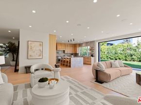 3364 Redwood Avenue, Los Angeles CA 90066