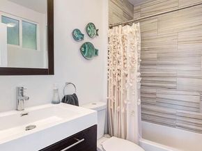 1757 Hollyvista Avenue, Los Angeles CA 90027