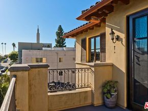 10617 Eastborne Avenue PH1, Los Angeles CA 90024